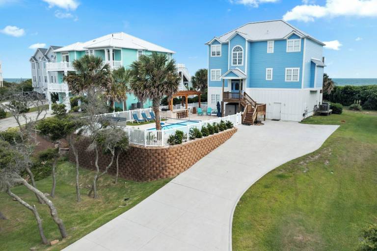 House  Emerald Isle