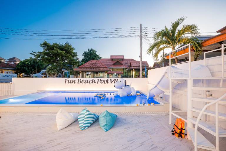 Fun Beach Pool Villa — photo 4