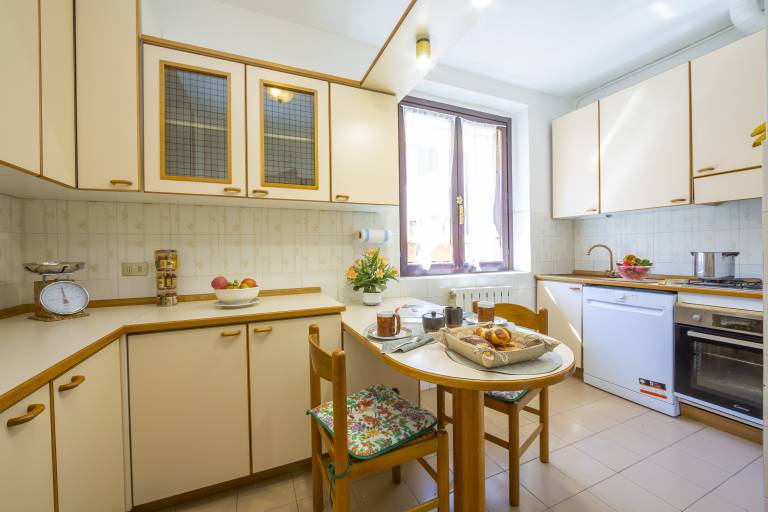 Family-friendly apartment with patio | Close to the beach | Good for workation | Pets are welcome — photo 2