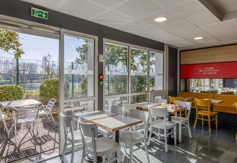 B&B Hotel Bordeaux Lac sur Bruges — photo 3