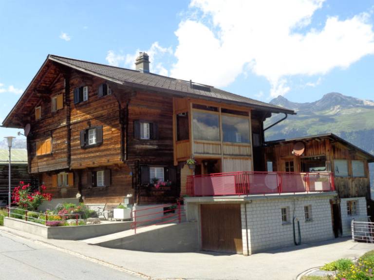 Ferienwohnung Obersaxen Meierhof