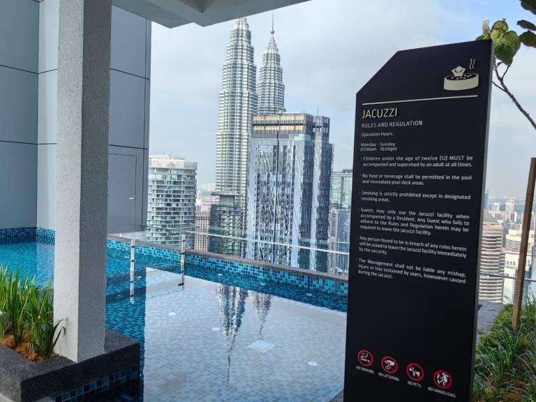 Serviced apartment with pool, barbeque & patio | Near Petronas Towers in Kuala Lumpur