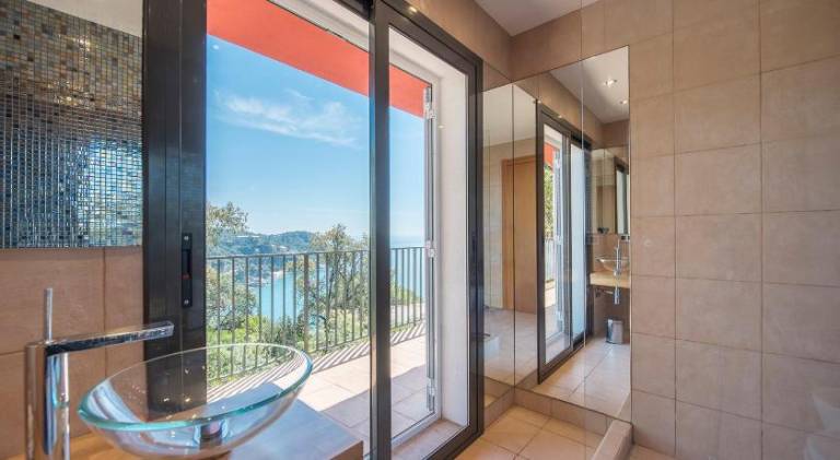 Fully equipped nice villa with private pool, patio & grill | Beach nearby | Good for workation | Pets allowed — photo 5
