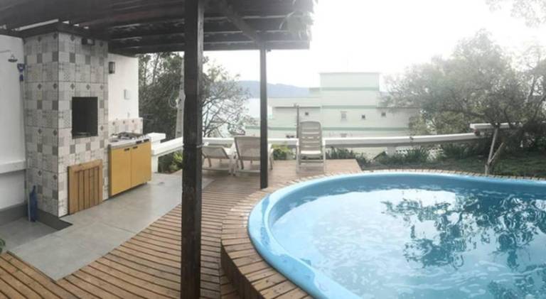 Rental apartment with pool — photo 2