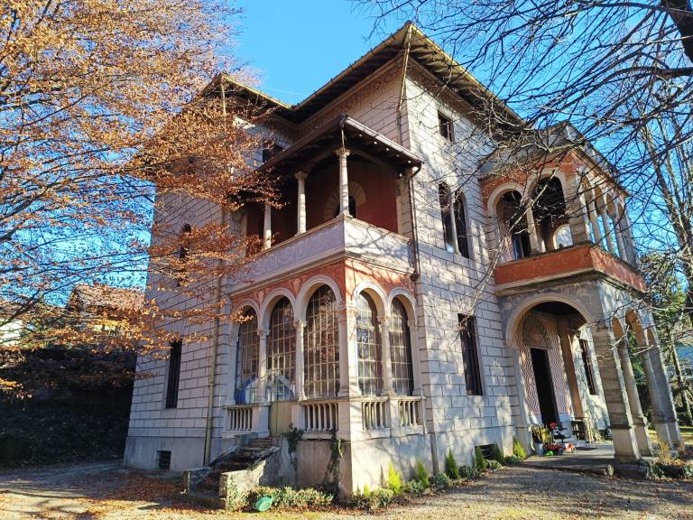 Villa  Songavazzo