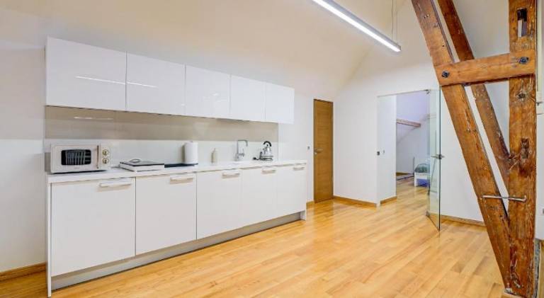 Spacious Loft for 8, Heart of Old Riga — photo 4