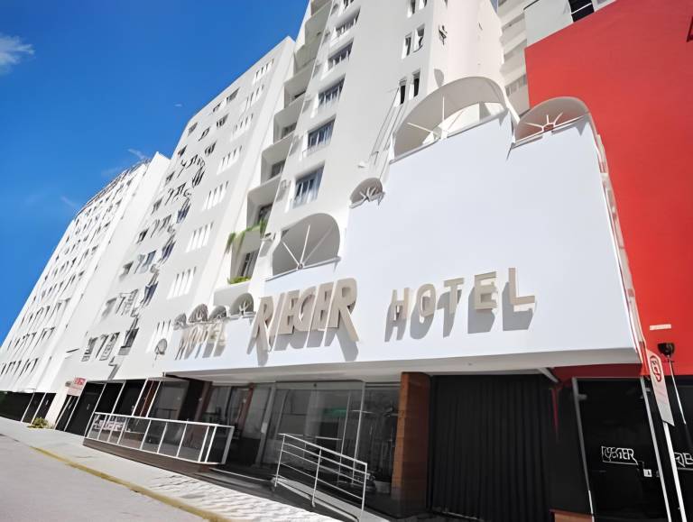 Hotel Rieger in Balneário Camboriú