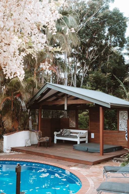 House Bangalow