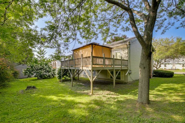 Great for Families: Waterville Retreat w/ Yard! — photo 3