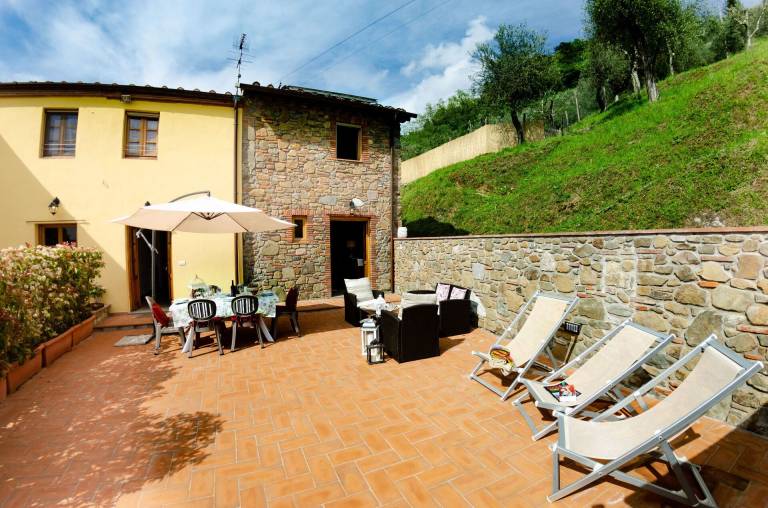 Children-friendly farm with pool, patio & grill | Pets allowed — photo 3
