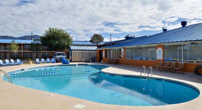 The Classic Desert Aire Hotel in Alamogordo, NM