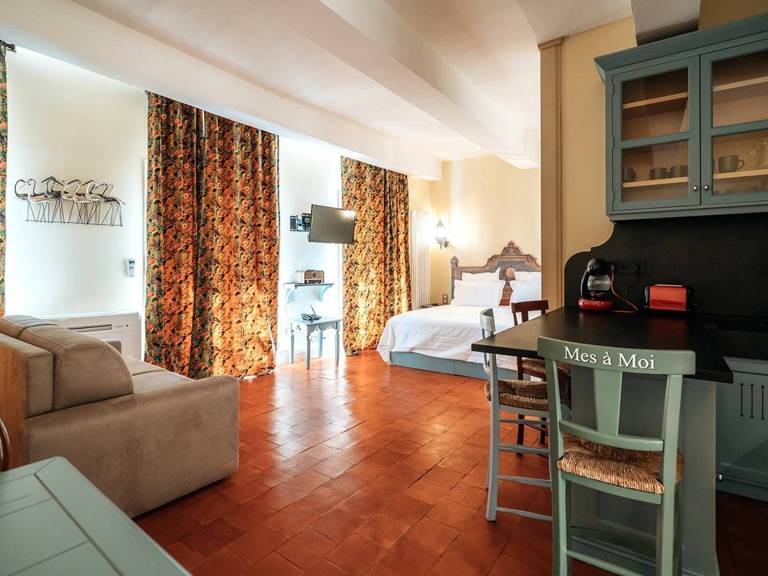 Rental apartment with 1 room for 4 persons — photo 4