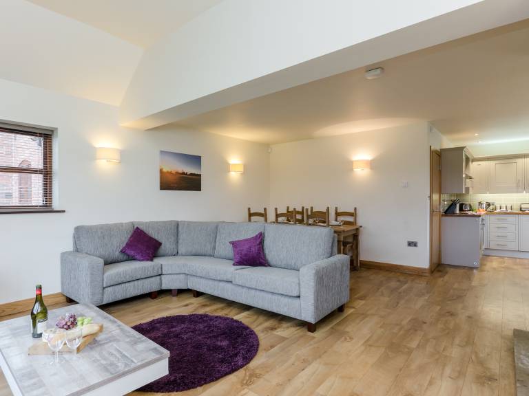 Cottage with 3 rooms for 6 persons — photo 4
