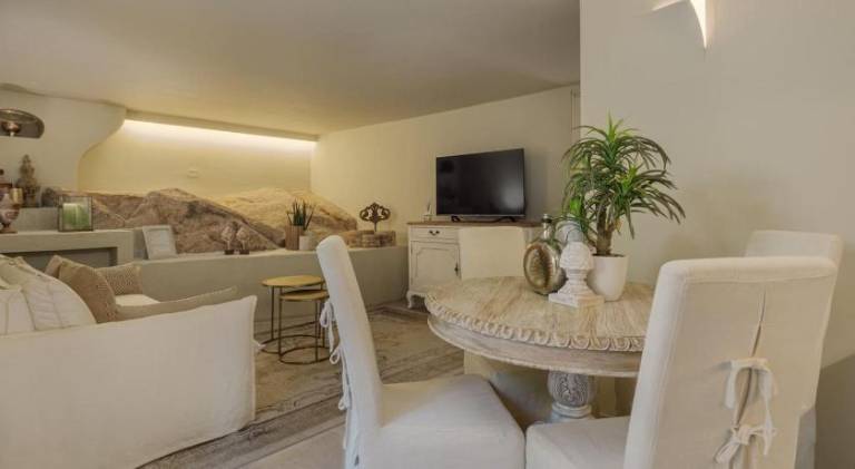 Lovely apartment with pool | Pet-friendly — photo 2