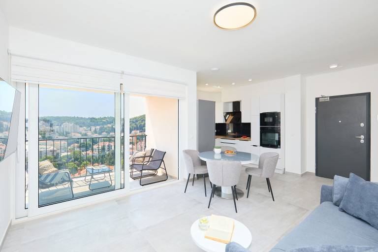 Rental apartment with terrace in Dubrovnik