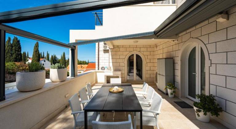 Holiday apartment with 2 rooms for 6 persons — photo 3