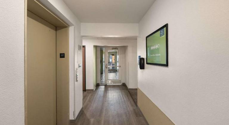 WoodSpring Suites Dallas Rockwall — photo 2
