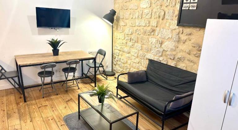 Apartment | Next to Moulin Rouge in Gennevilliers