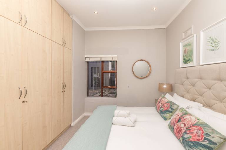 Bo Kaap Bliss 3 BDR Home Great Views