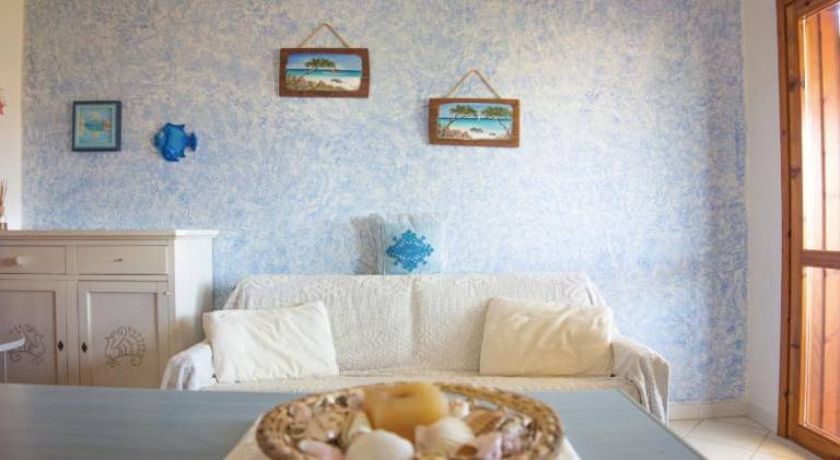 Rental apartment with 2 rooms for 4 persons — photo 2