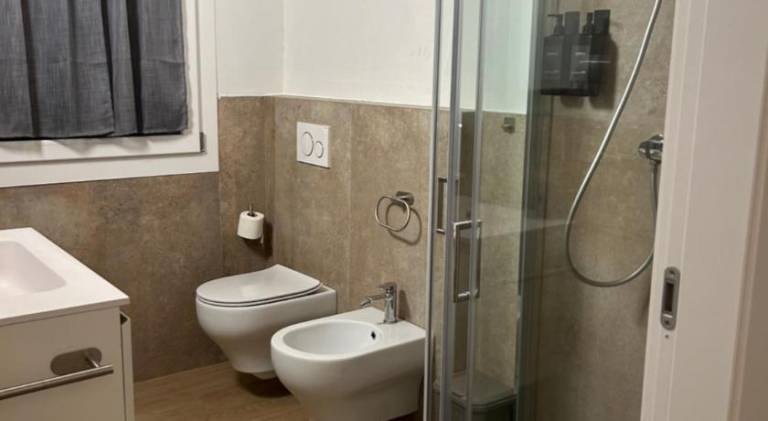 Holiday apartment with 2 rooms for 5 persons — photo 2