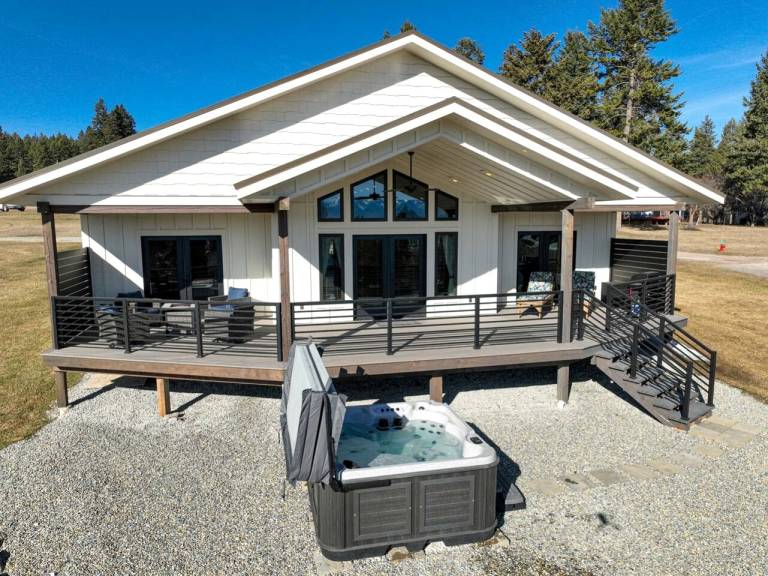 House  Lakeside