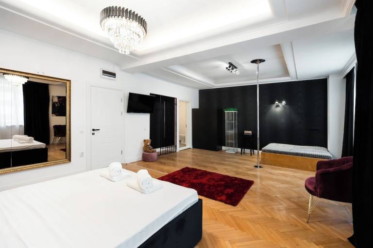 Hostel Piata Romana