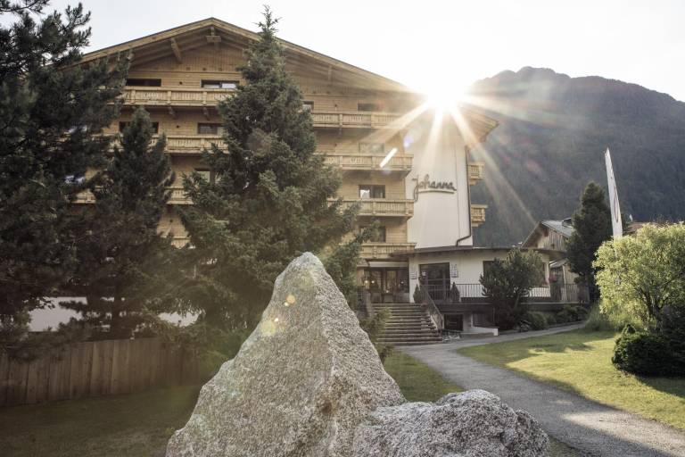 Hotel Johanna mitten im Ötztal in Umhausen