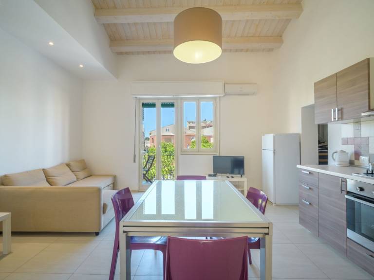 Fully equipped charming rental apartment | Close to the beach | Pets are welcome — photo 3