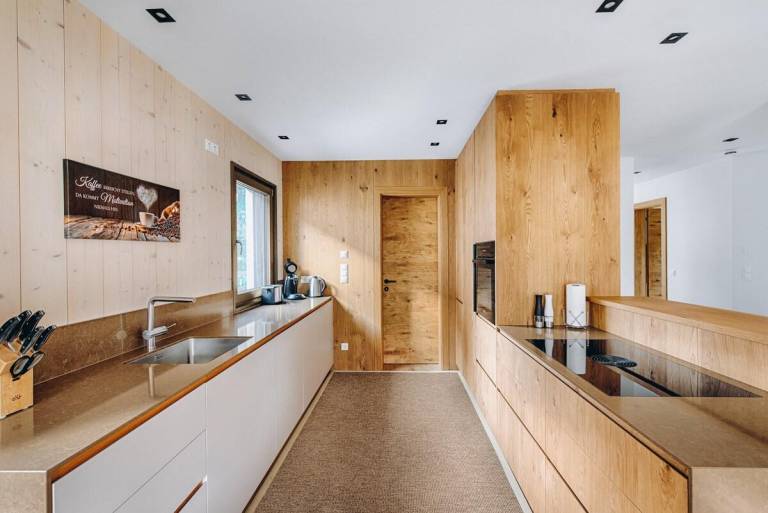 Spacious vacation home with yard & sauna | Pet-friendly — photo 4