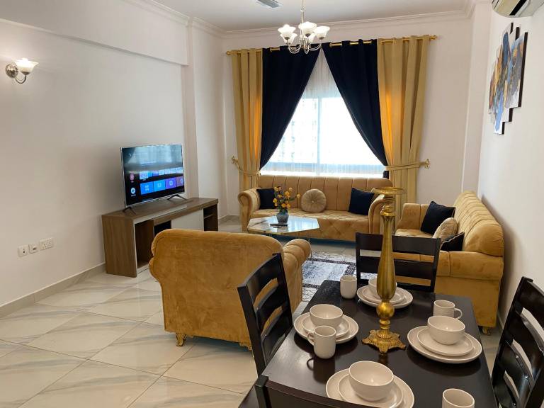 Apartment Qurm