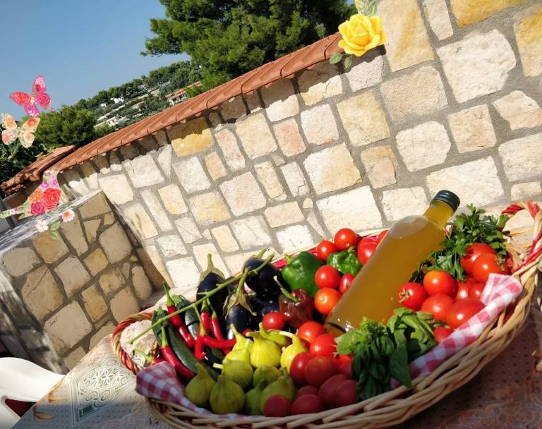 Child-friendly apartment with patio | Panoramic view | Dogs allowed — photo 3