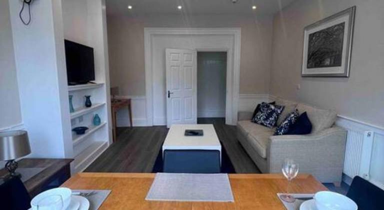 Apartment | Near Royal Pavilion — photo 5