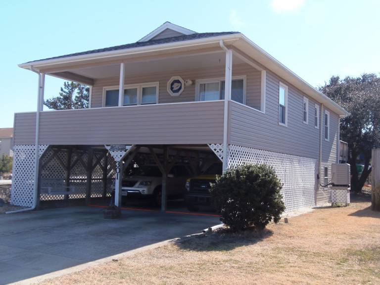 Cabin Kitty Hawk