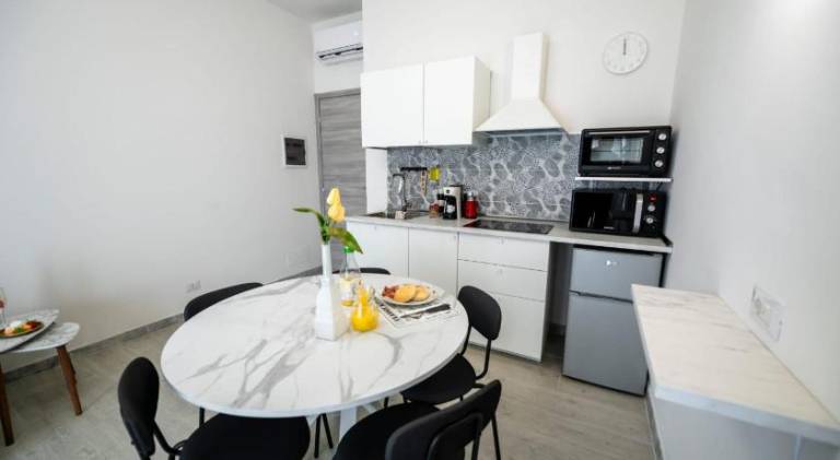 Apartment | Close to Royal Palace of Turin — photo 2