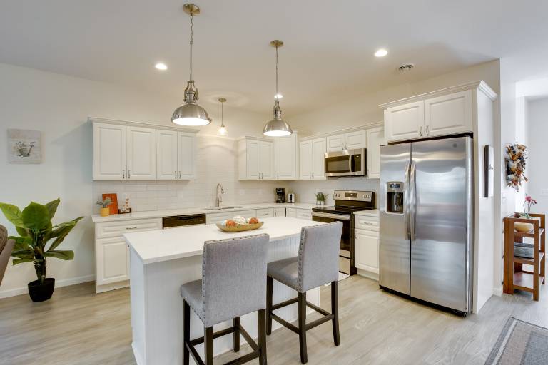 Mankato Getaway w/ Game Room & Salt Water Hot Tub! — photo 2