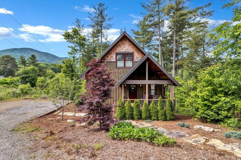House Black Mountain