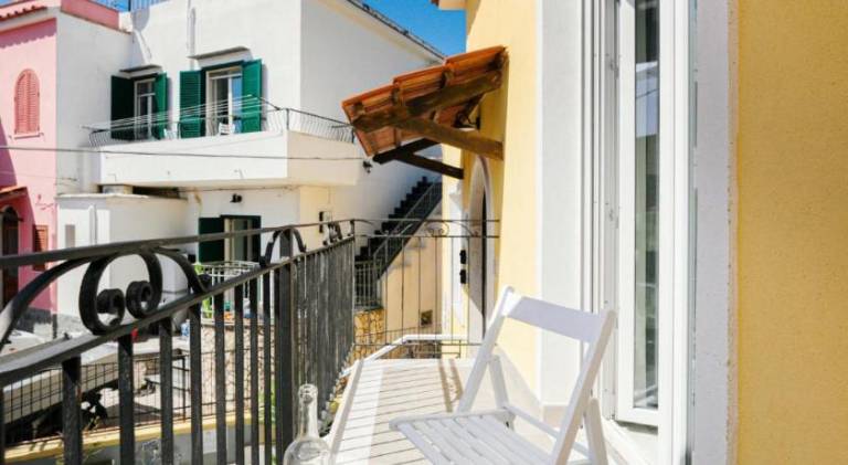 Ciraccio Apartments — photo 5