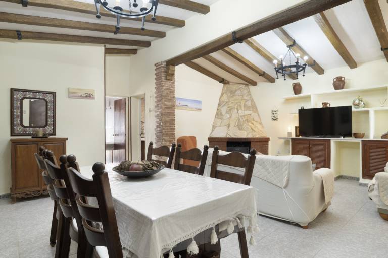 Holiday Home "Chalet Los Paul" with Private Pool & Wi-Fi — photo 3