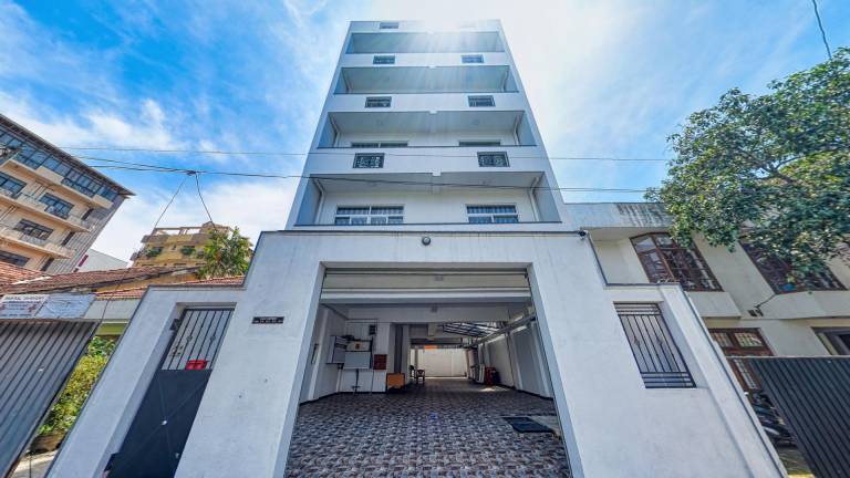 3000 m² Apartment mit Hotelservice