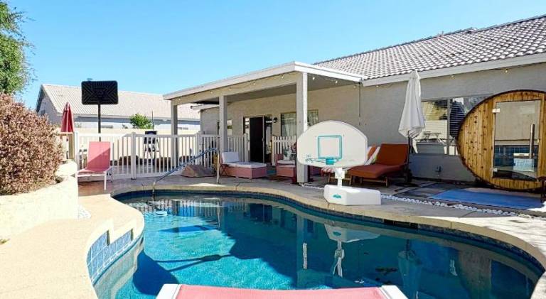 Vacation home with sauna & pool in Peoria, AZ