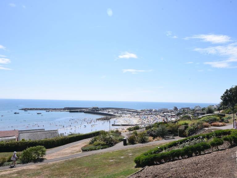 Apartment Lyme Regis