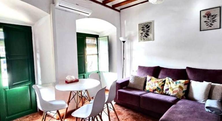 Apartment | Next to Mosque–Cathedral of Córdoba — photo 2