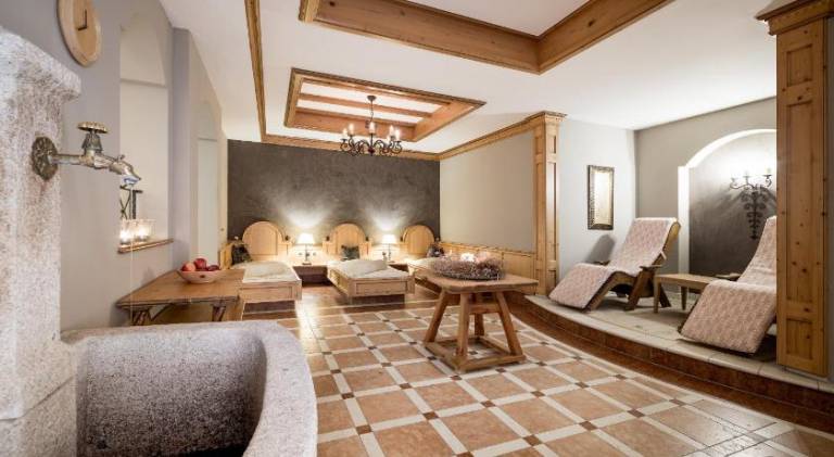 Rental apartment with pool, hot tub & sauna — photo 2