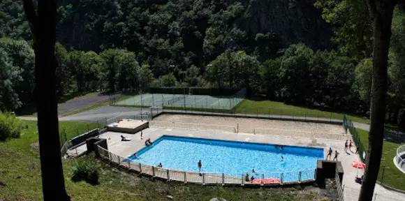 Vacation home with BBQ in Castres