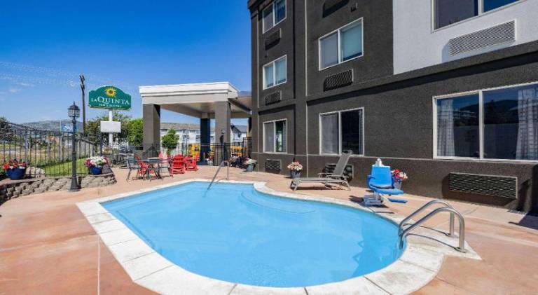La Quinta Inn & Suites by Wyndham Helena — photo 2