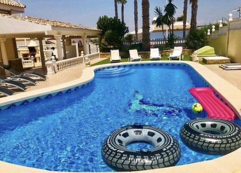 Villa Arenals del Sol