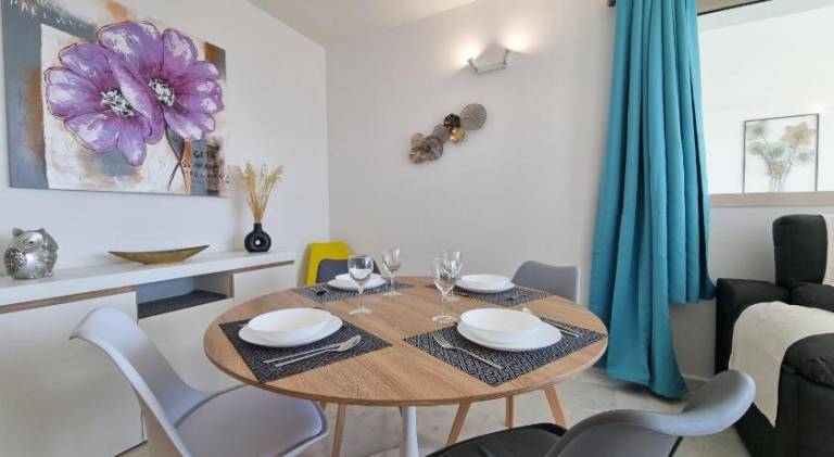Pleasant holiday apartment with pool | Pet-friendly — photo 4