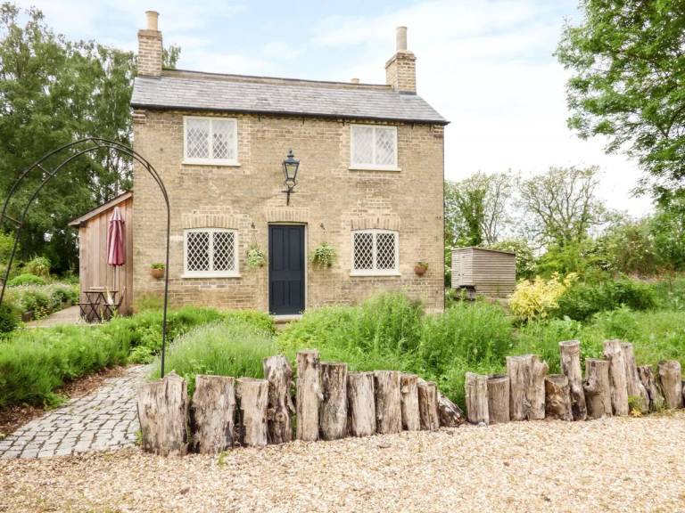 House Biggleswade