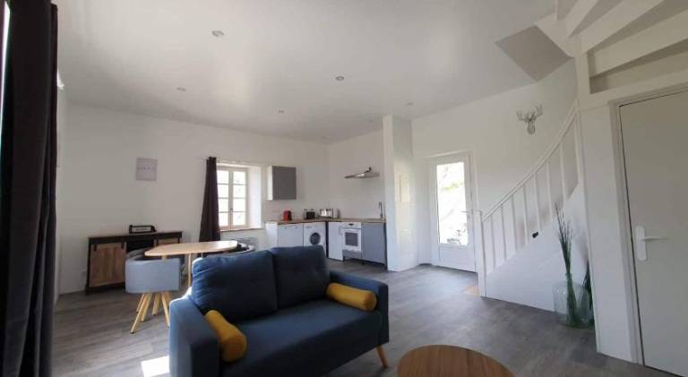 House with terrace, barbecue & private pool | Pets are welcome — photo 2
